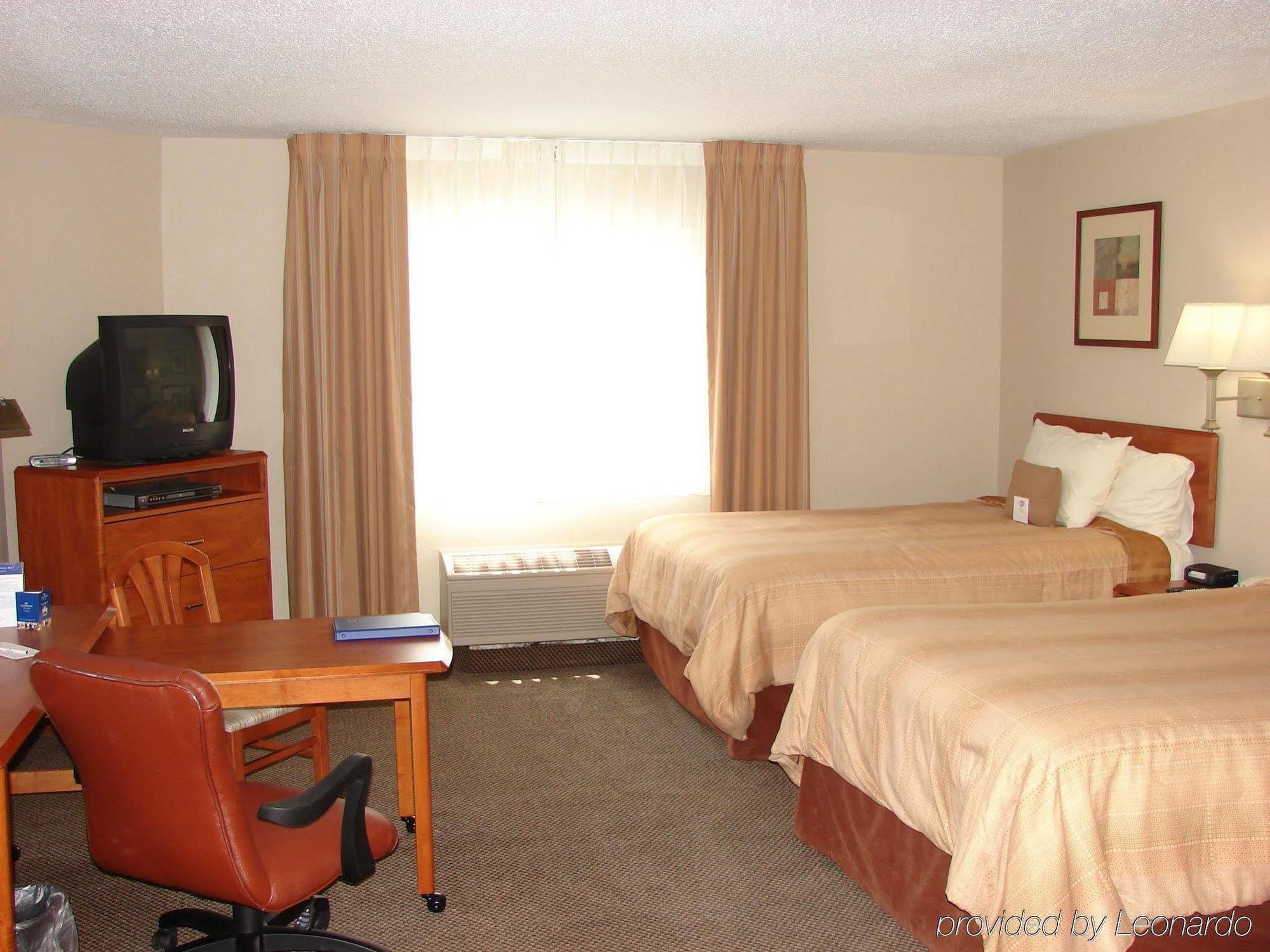 Candlewood Suites - Topeka West By Ihg Exterior foto