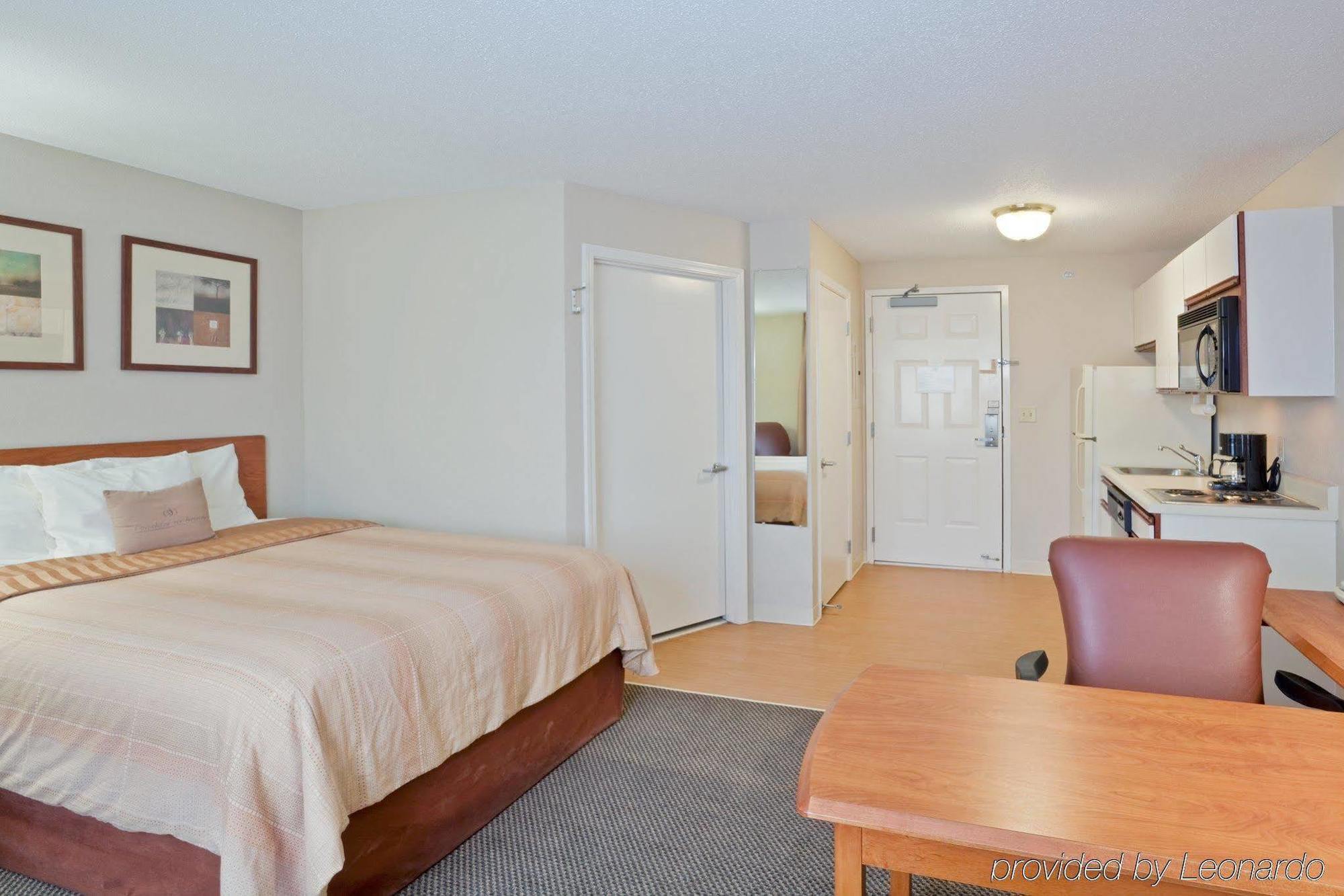 Candlewood Suites - Topeka West By Ihg Zimmer foto